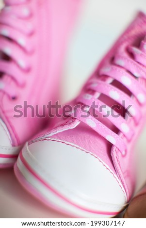 baby girls pink boots