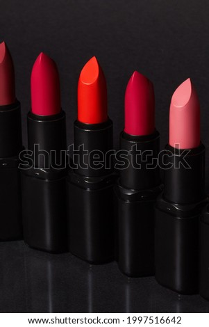 set lipstick multicolour product lip