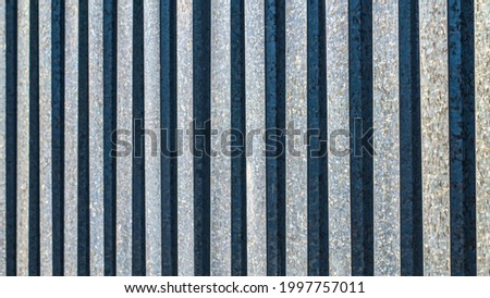 Metal fence from a plate