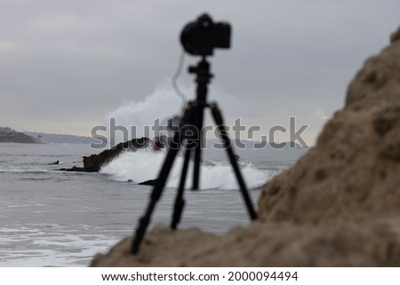 Time lapse of Crashing Waves