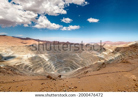 View from above of the pit of an open-pit copper mine in Chile Royalty-Free Stock Photo #2000476472