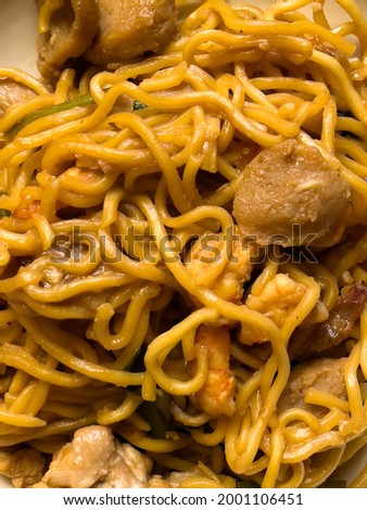 A picture of a closeup of noodles