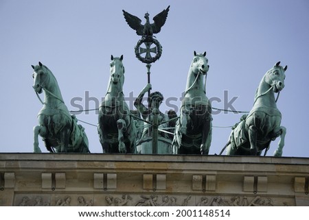 brandenburger Gate close up Picture in Berlin 