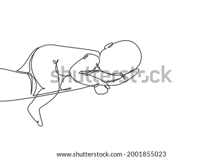 Single one line drawing beautiful new born baby resting on mom's hand. Tiny newborn baby's and female hands. Happy mom and her child. Modern continuous line draw design graphic vector illustration