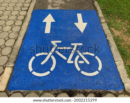 Bicycle Lane Sign on street. concept of transportation in city