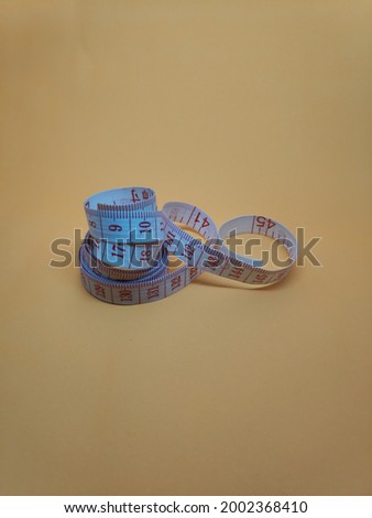 Picture Of Measuring Tape Roll