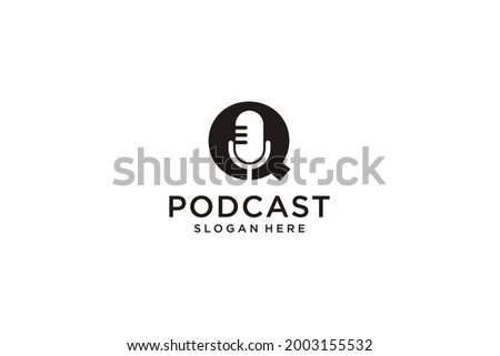 initial letter Q with microphone podcast logo design template vector
