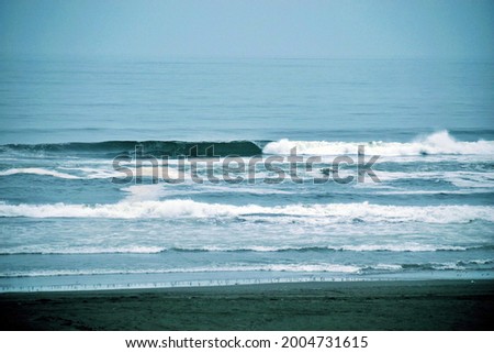 picture of seascape in winter