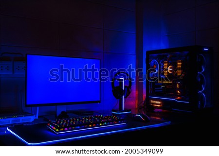High-End Computing gaming set monitor blue screen  