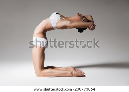 ballerina bending her body