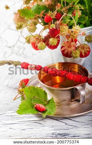 Wild strawberry tea