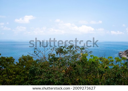The atmosphere on the viewpoint of Koh Tao that can see the whole island and the beach that separates the island is one point that tourists like to come up to take pictures.
