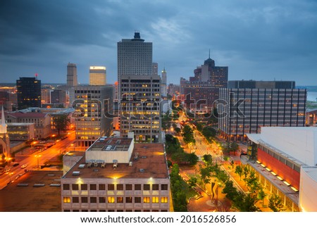 Memphis, Tennessee, USA downtown city skyline at dusk. 