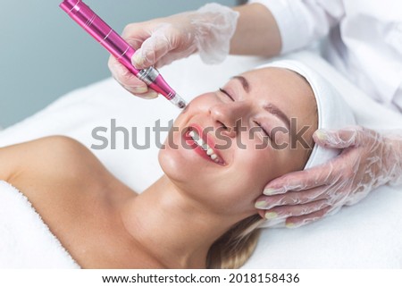 Woman having facial treatment in beauty salon, closeup. Oxy derma therapy Royalty-Free Stock Photo #2018158436
