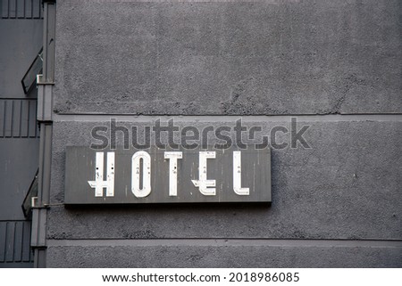 View o sign Hotel against the concrete wall in downtown Vancouver