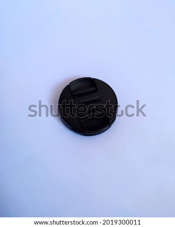 lens cover photo with product photography concept