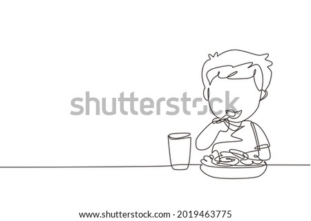 Single one line drawing boy eating healthy morning breakfast food. Happy child eat delicious food with milk at home. School boy enjoying dish. Continuous line draw design graphic vector illustration