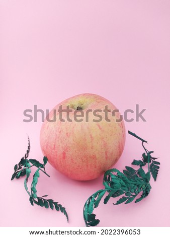 Fruit isolated, fresh apple isolated on pink background. Clipping path