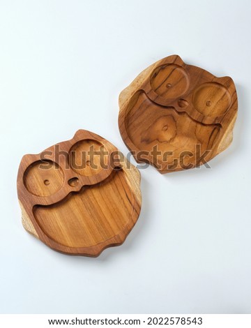 wooden character plates for children to eat at home