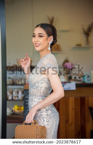 Picture of a beautiful Thai woman beautiful and bright smile