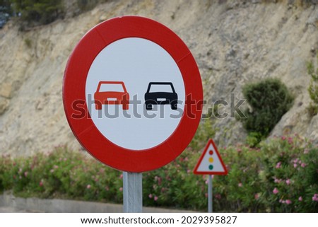 Traffic sign: "No overtaking and a traffic light is coming", Alicante Province, Costa Blanca, Spain