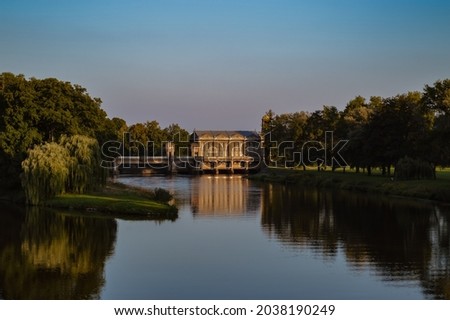 Photo of the Elbe River and the old dam in Poděbrady, Czech Republic