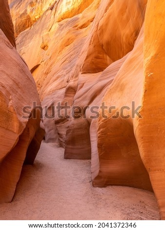 Incredible rock formations on Lower Antelope Canyon