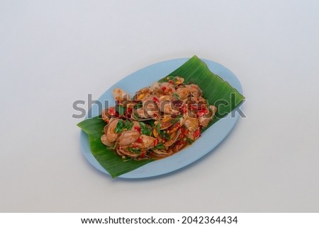 Spicy Thai food, made from chicken meat, eggs, stir fried with spices.