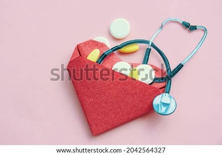 paper red heart, World Heart Day