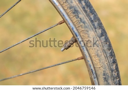 Old bicycle wheel Stock Photos