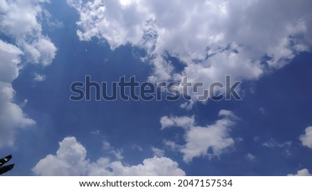 beaitiful cloud in the sky
