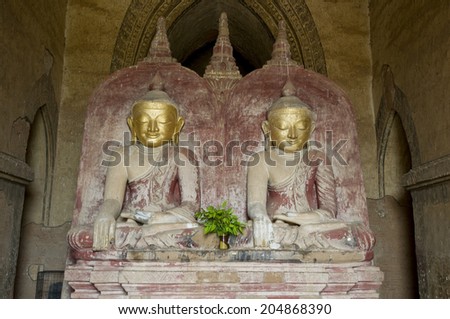 Buddha statues at Dhammayangyi Pahto, Bagan, Burma