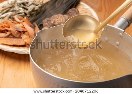 Katsuobushi, Dried shiitake mushrooms, Niboshi, kelp.
Making soup stock for Japanese cuisine.
