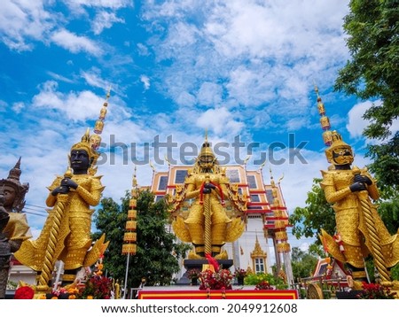  Thao Wessuwan, Chulamanee Temple at Samut Songkhram Royalty-Free Stock Photo #2049912608