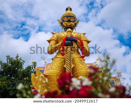  Thao Wessuwan, Chulamanee Temple at Samut Songkhram Royalty-Free Stock Photo #2049912617