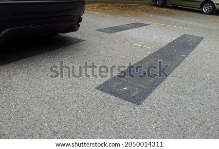 Line marking in car parks