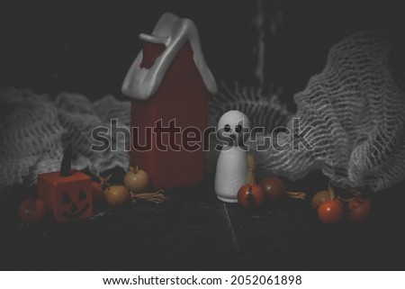 Ghost Halloween Ornaments - Halloween Background
