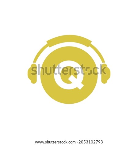 Headphone Template On Q Letter. Letter Q Music Logo Design. Dj Music And Podcast Logo Design Headphone Concept