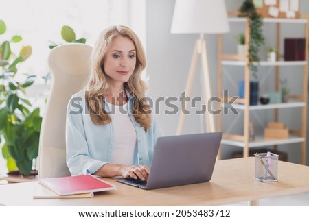 Photo of young beautiful peaceful businesswoman working in laptop chatting receive email document distance job