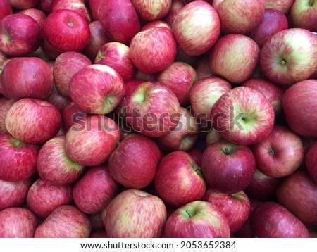 Lots of apples on the market or in the supermarket.

