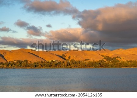 Scenic view of Lake Elizabeth at sunset, Fremont Central Park