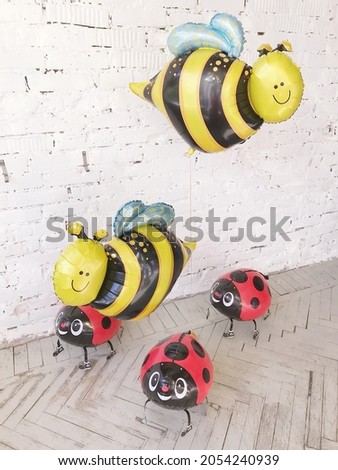 Cute colorful set of balloons-bee and ladybugs