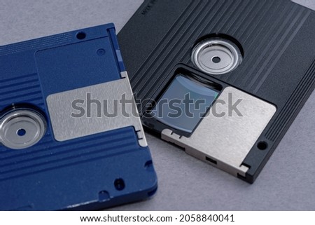 MiniDisc (MD) cartridge and recording surface