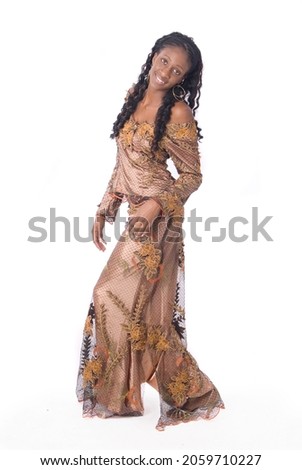 African woman with the traditional dress of her country