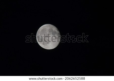 The moon in the night 23-10-2021 in the Netherlands