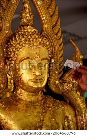 Phra Phuttha Chinnarat, one of the most beautiful Buddha portrait in Thailand, located in Wat Phra Si Rattana Mahathat (Wat Yai), Phitsanulok Province, Thailand (Temple of Great Jewelled Reliquary)