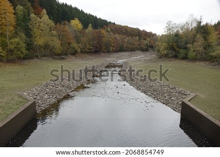 River Prims at the upper end of Lake Primstalsperre water reservoir, Züsch, Neuhütten, Rhineland Palantinate, Germany