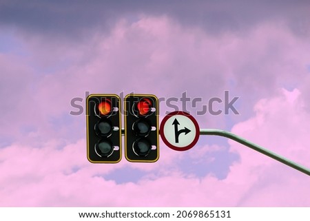 GOIÂNIA GOIAS BRAZIL – NOVEMBER 05 2021: Semaphore. Traffic light with cloudy sky in the background. Red light. Royalty-Free Stock Photo #2069865131