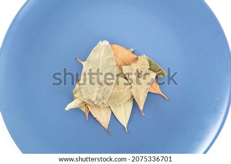Bay leaves on the plate