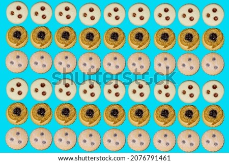 turquoise background with Christmas cookies